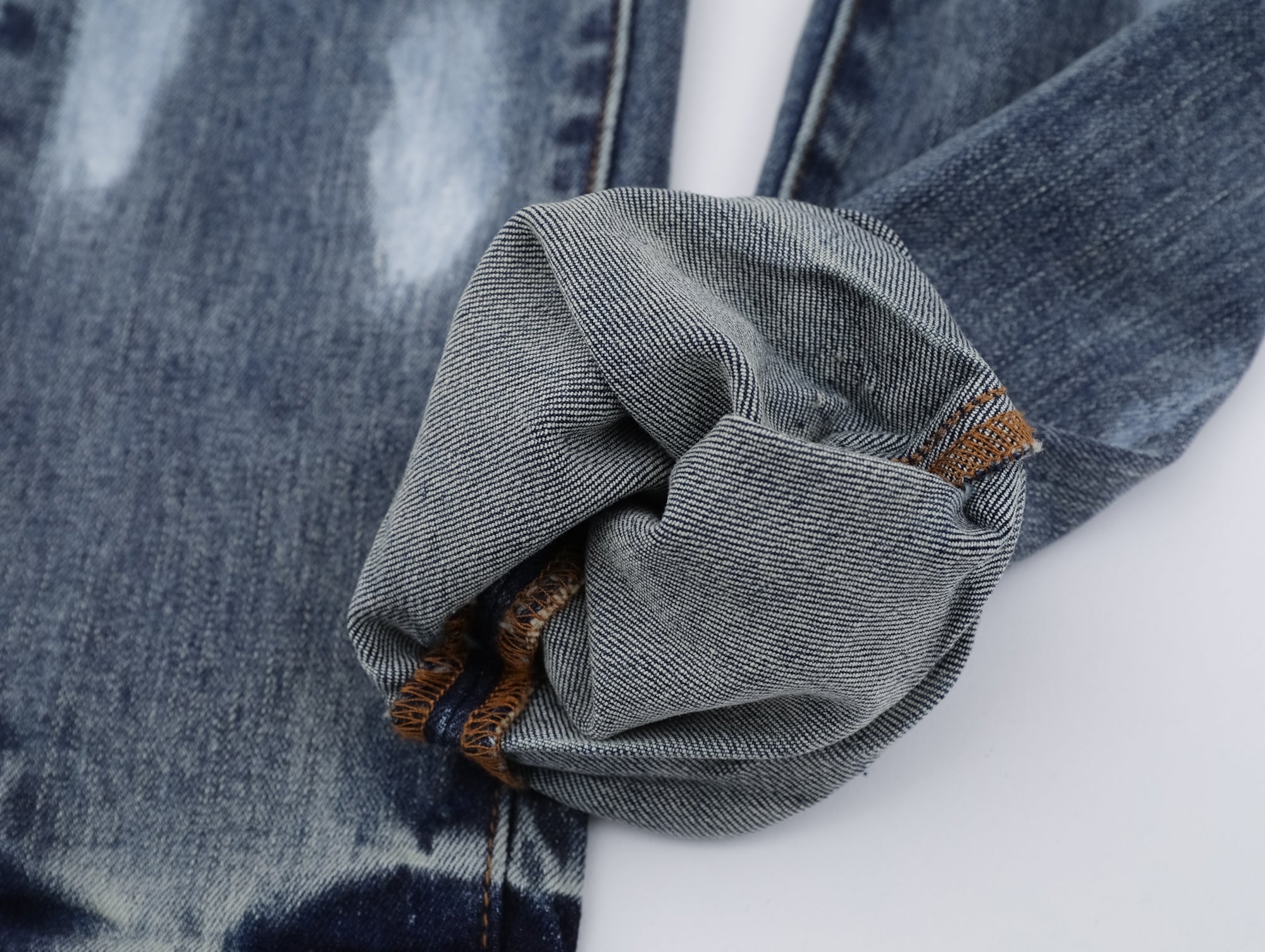 P123 Ripped Jeans