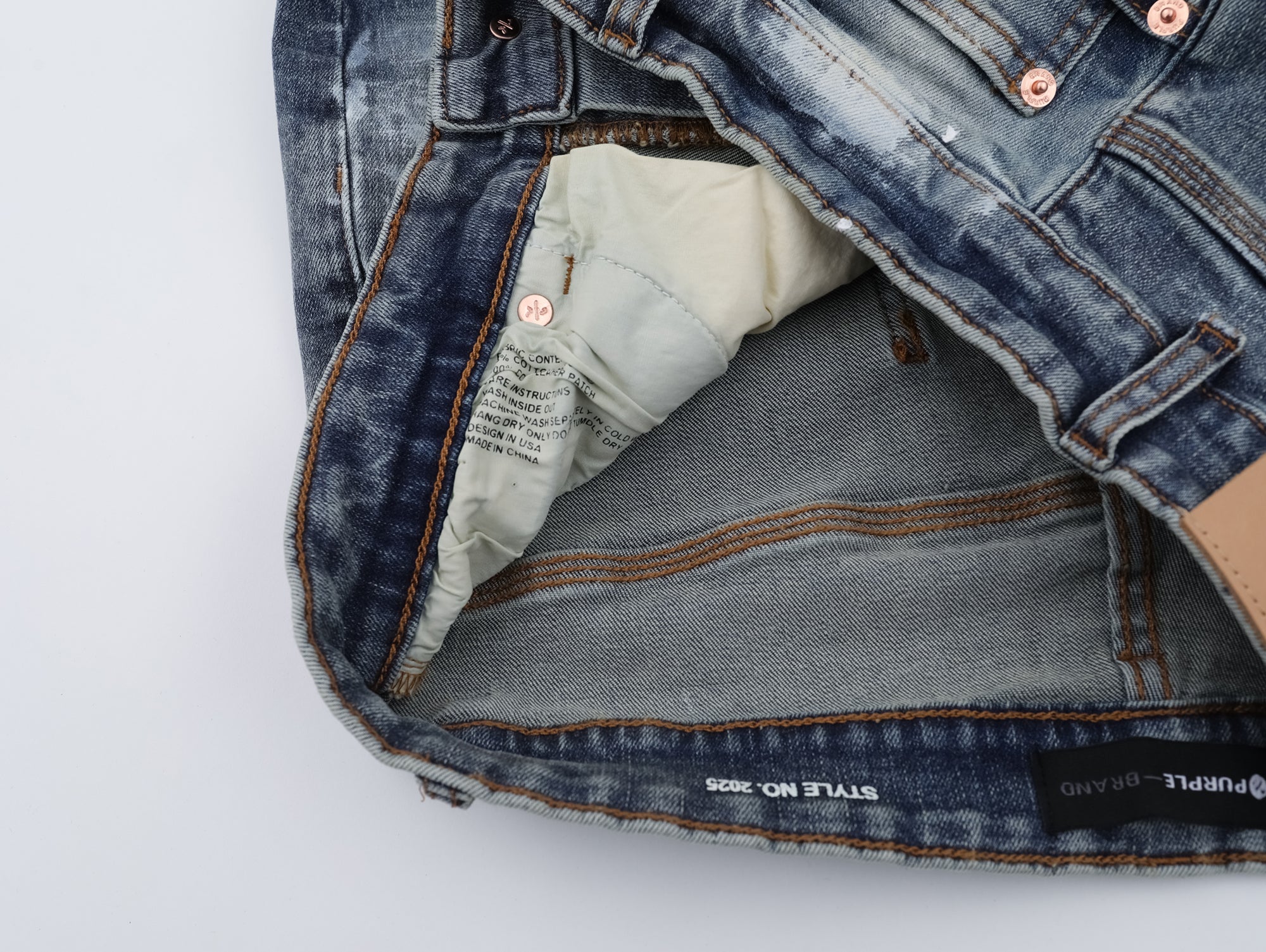 P123 Ripped Jeans