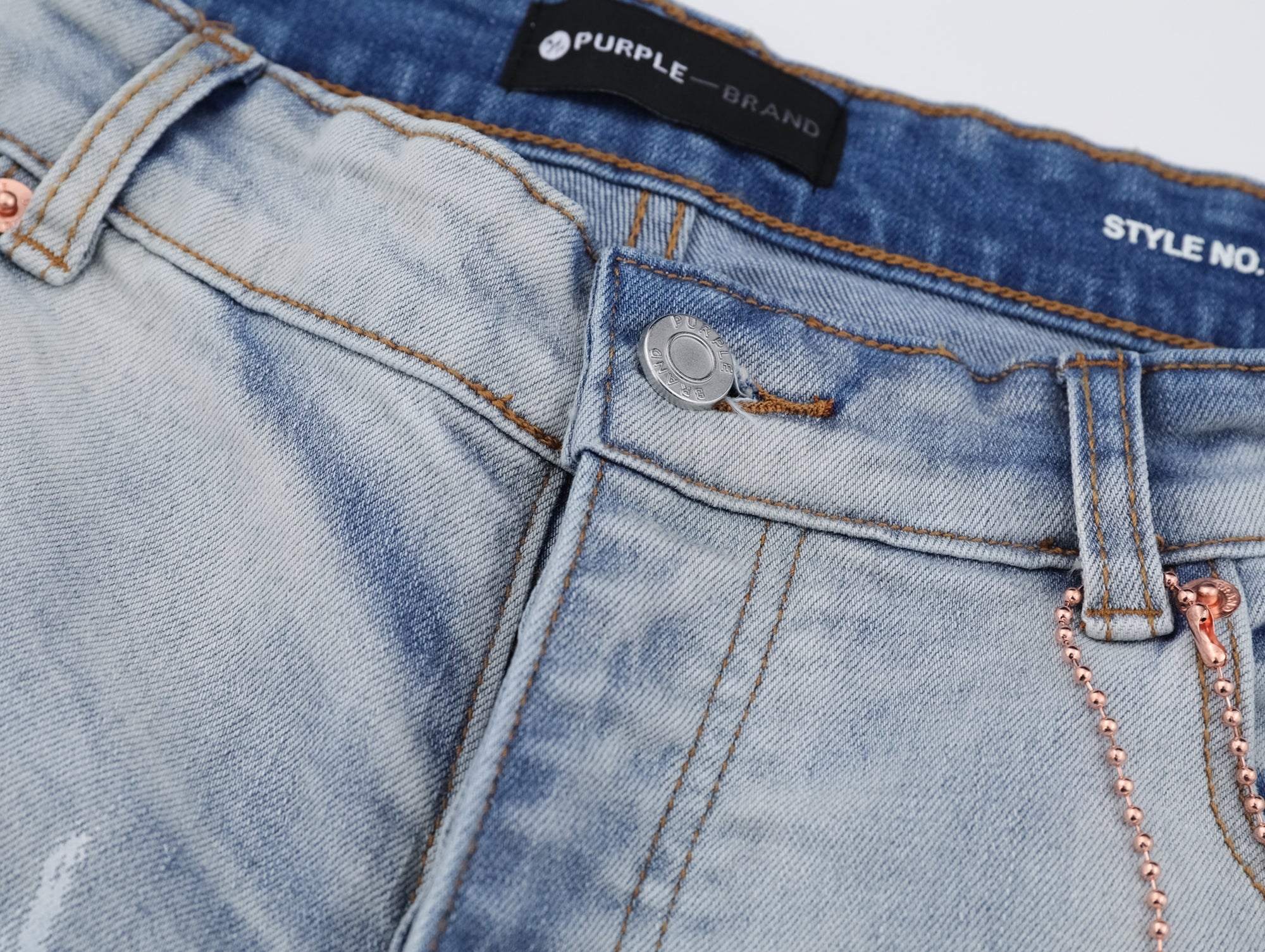 P122 Light Blue Jeans