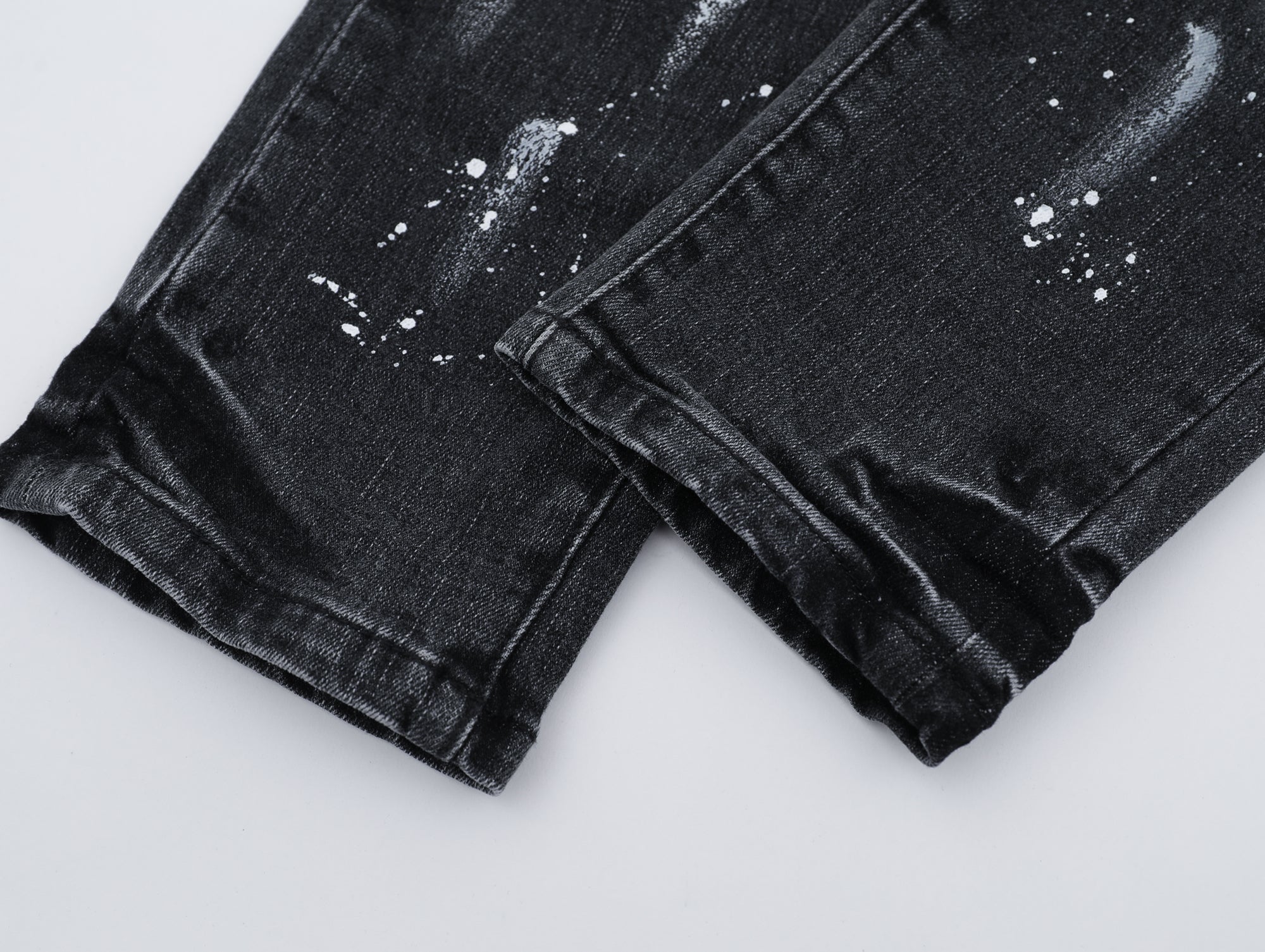 P108 BLK Jeans