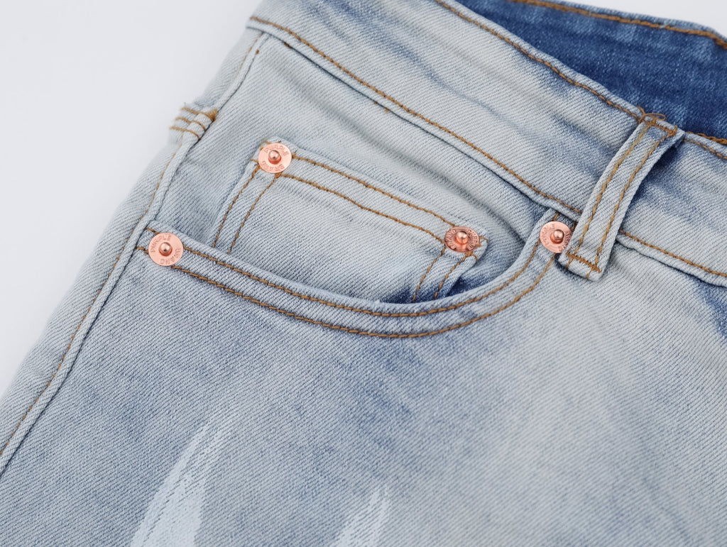 P122 Light Blue Jeans