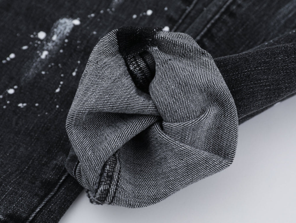 P108 BLK Jeans