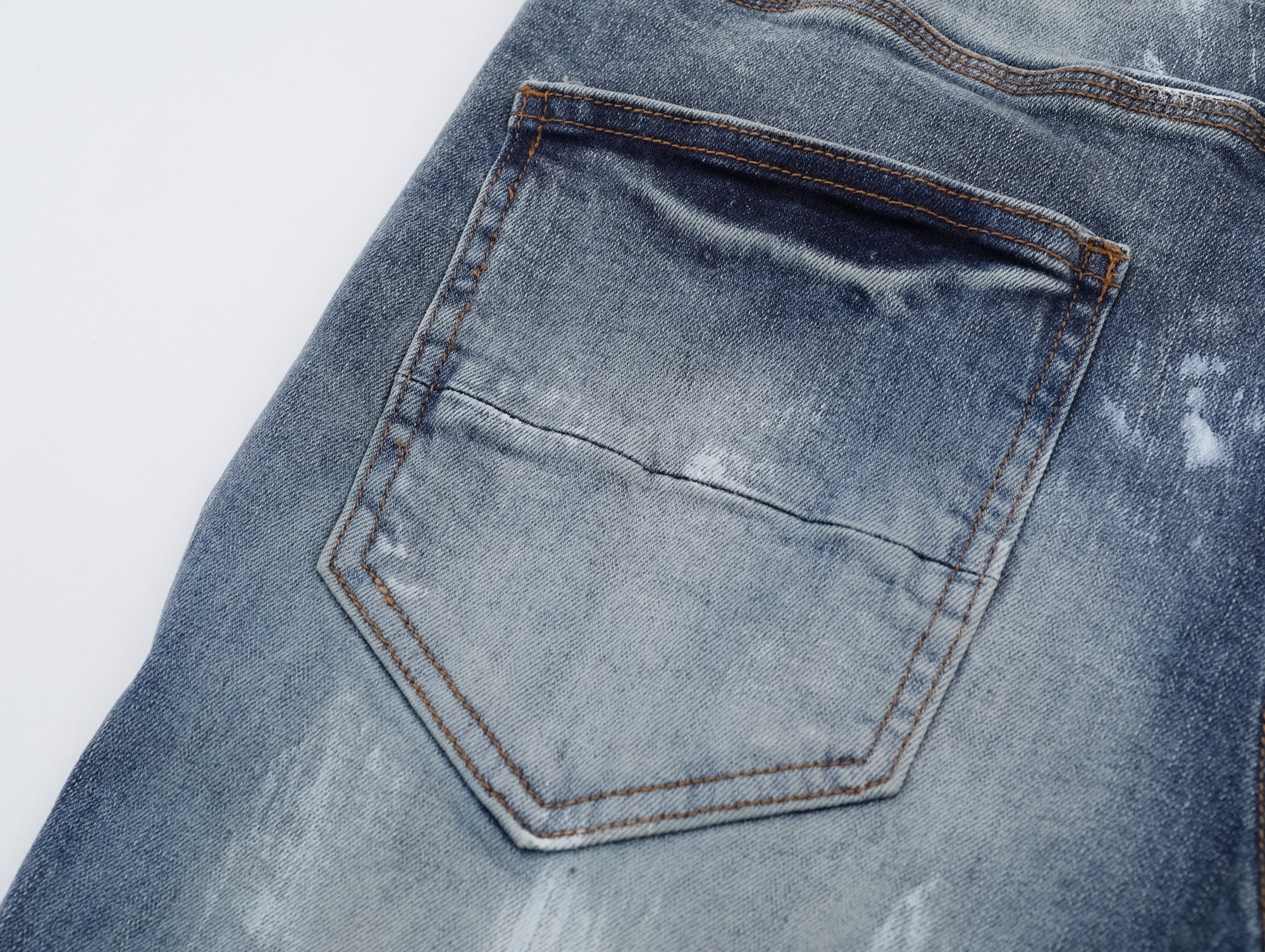 P123 Ripped Jeans
