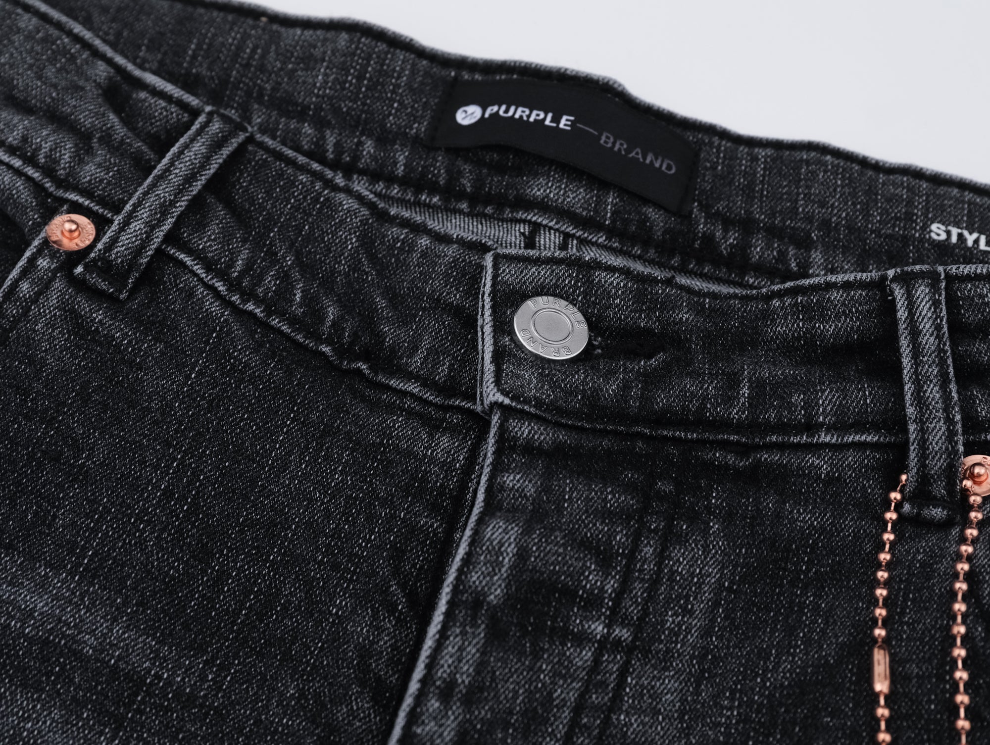 P116 BLK Jeans
