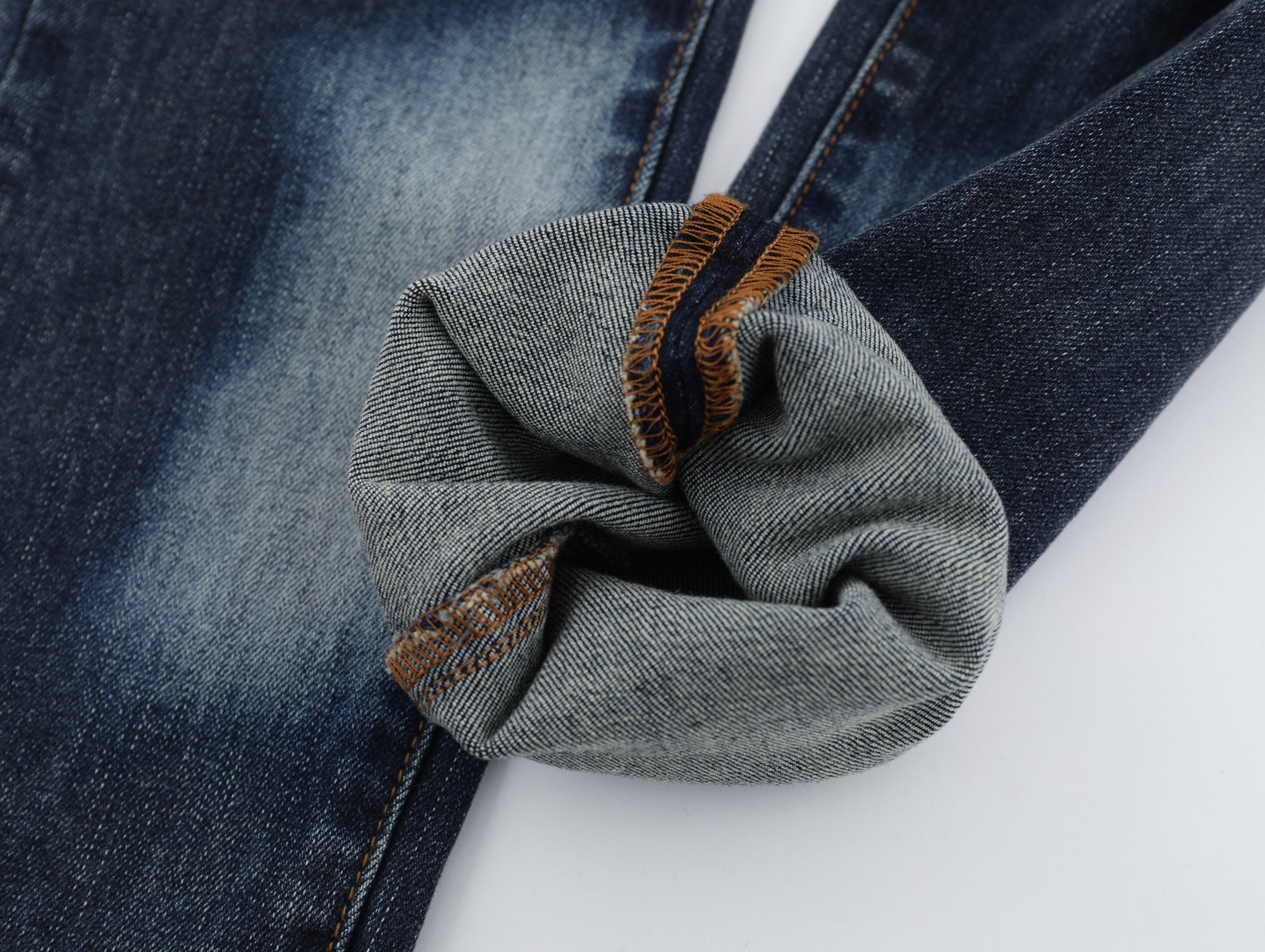 P125 Ripped Denim Jeans