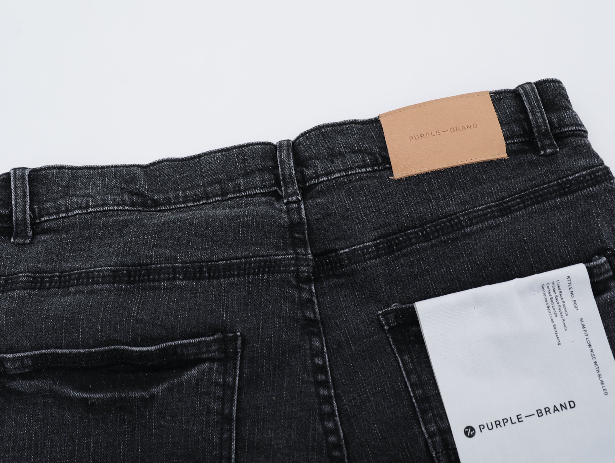 P108 BLK Jeans