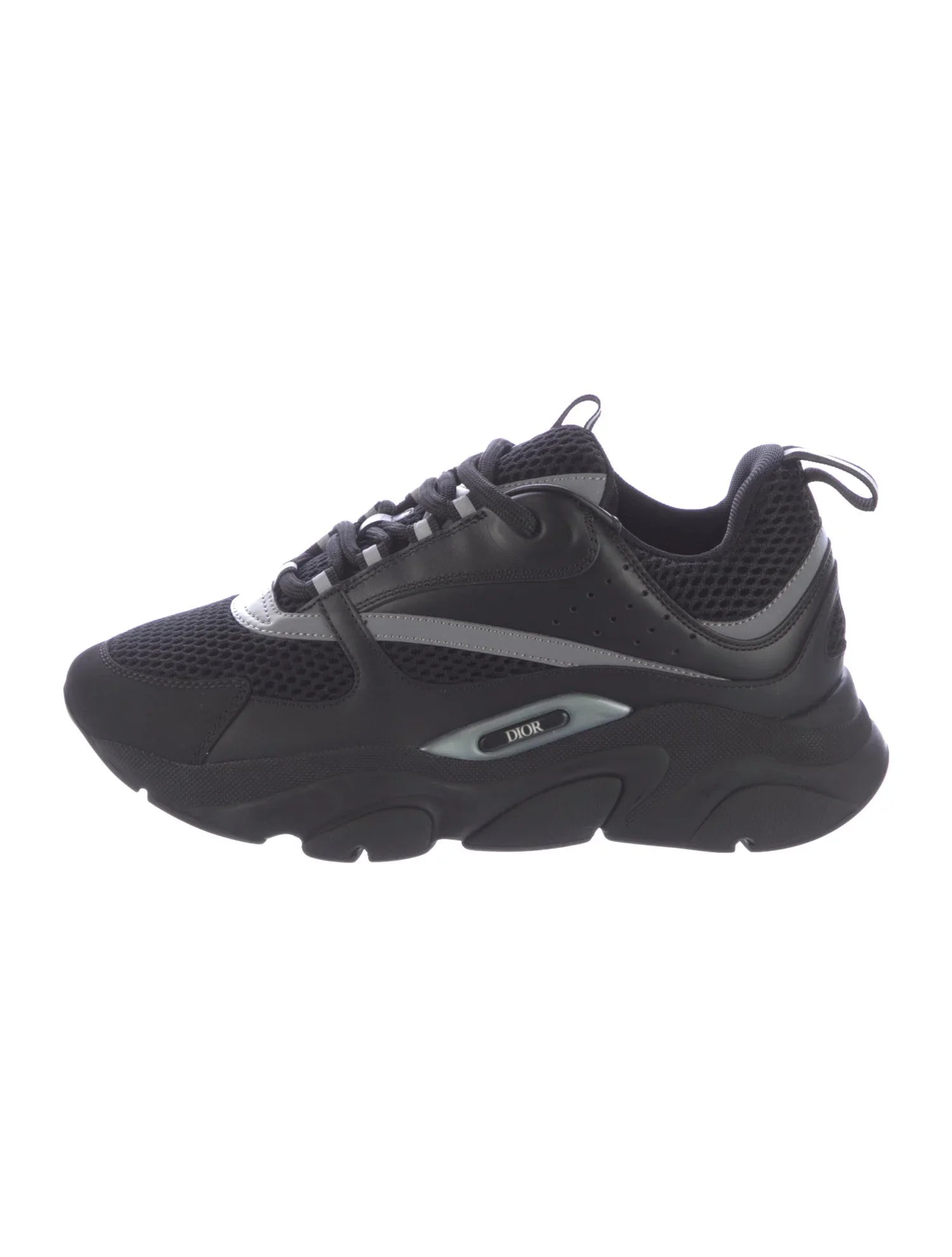 Black Silver B22