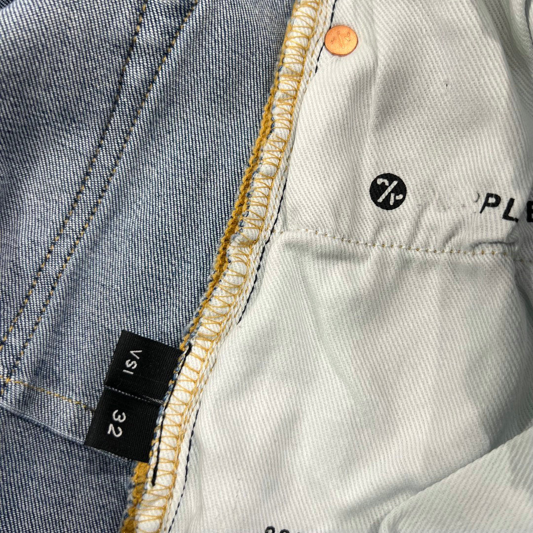 Distressed Skinny Jeans