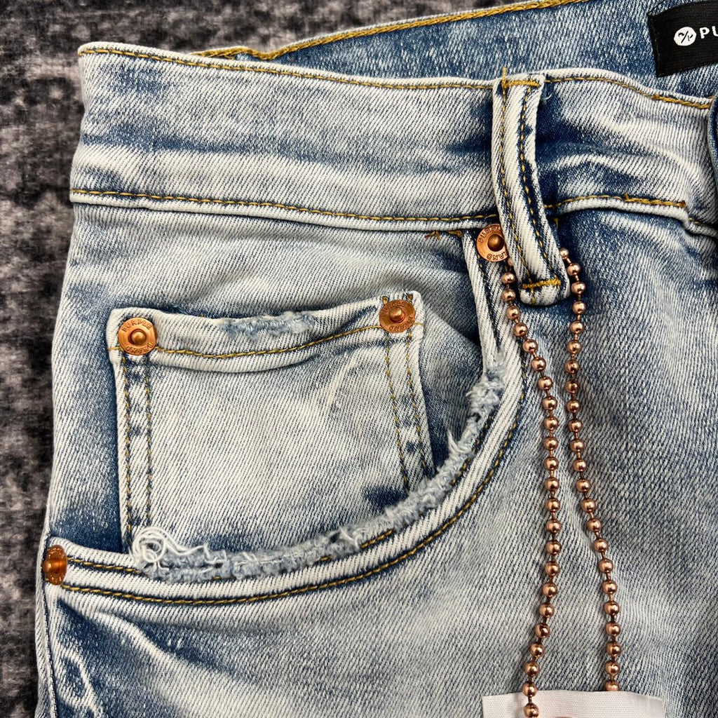 Distressed Skinny Jeans