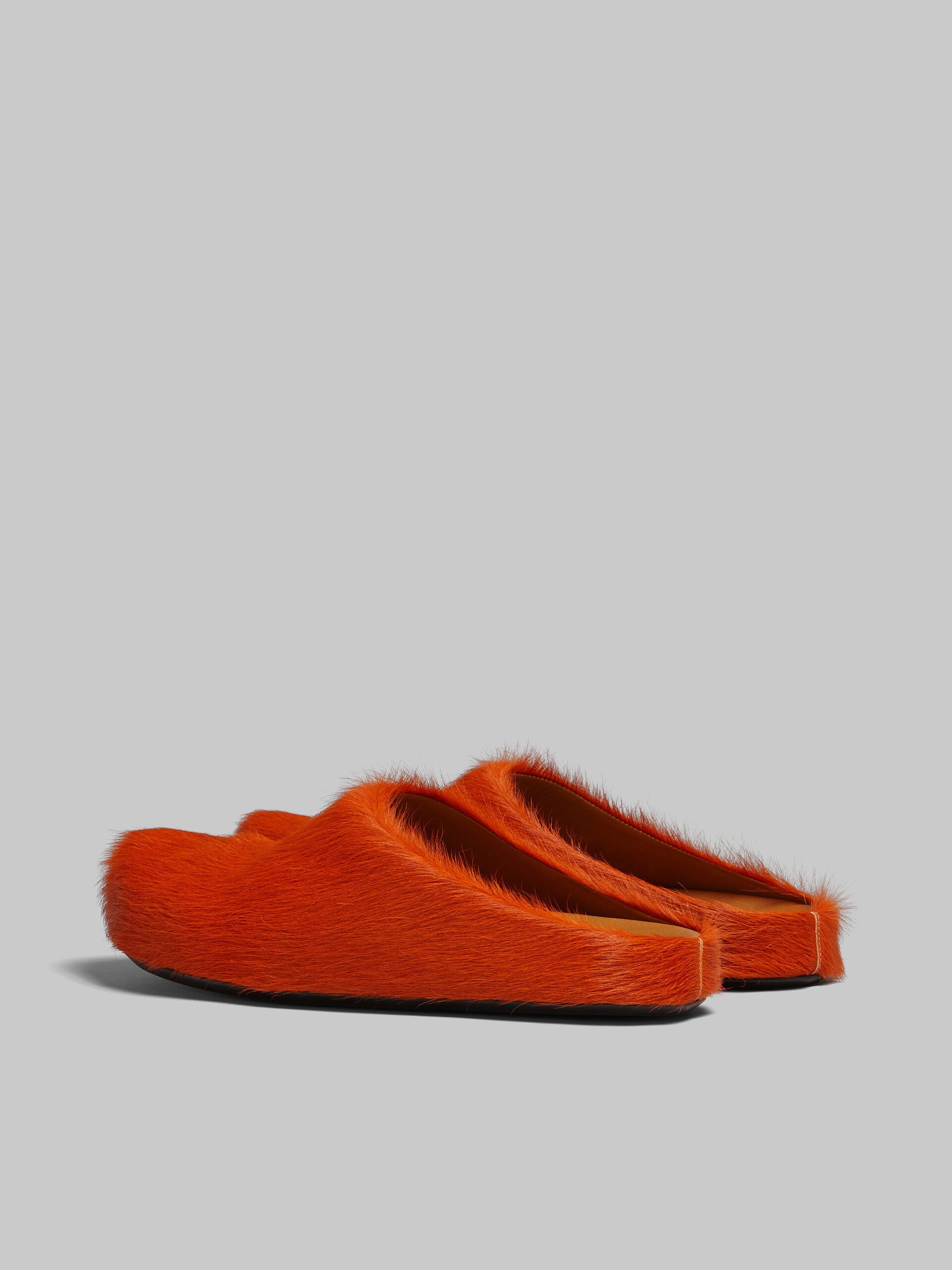 Brick Red Fussbett calf-hair slippers