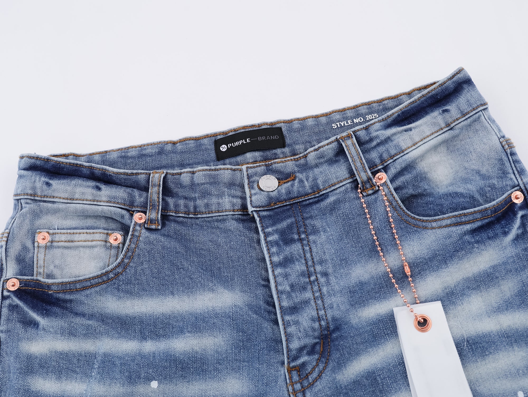 P129 Ripped Light Jeans
