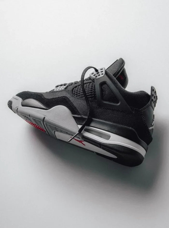 Black Canvas
